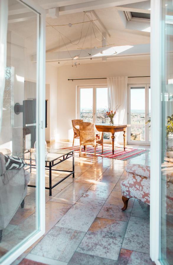 Bed & Breakfast Unter Den Linden Hungen 외부 사진