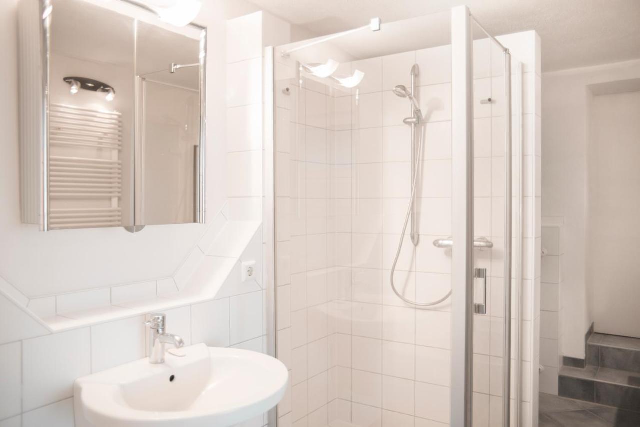 Bed & Breakfast Unter Den Linden Hungen 외부 사진