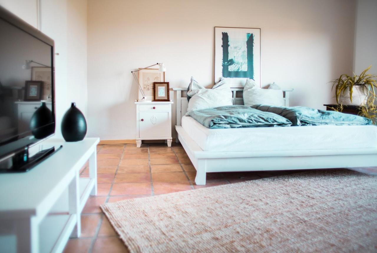 Bed & Breakfast Unter Den Linden Hungen 외부 사진